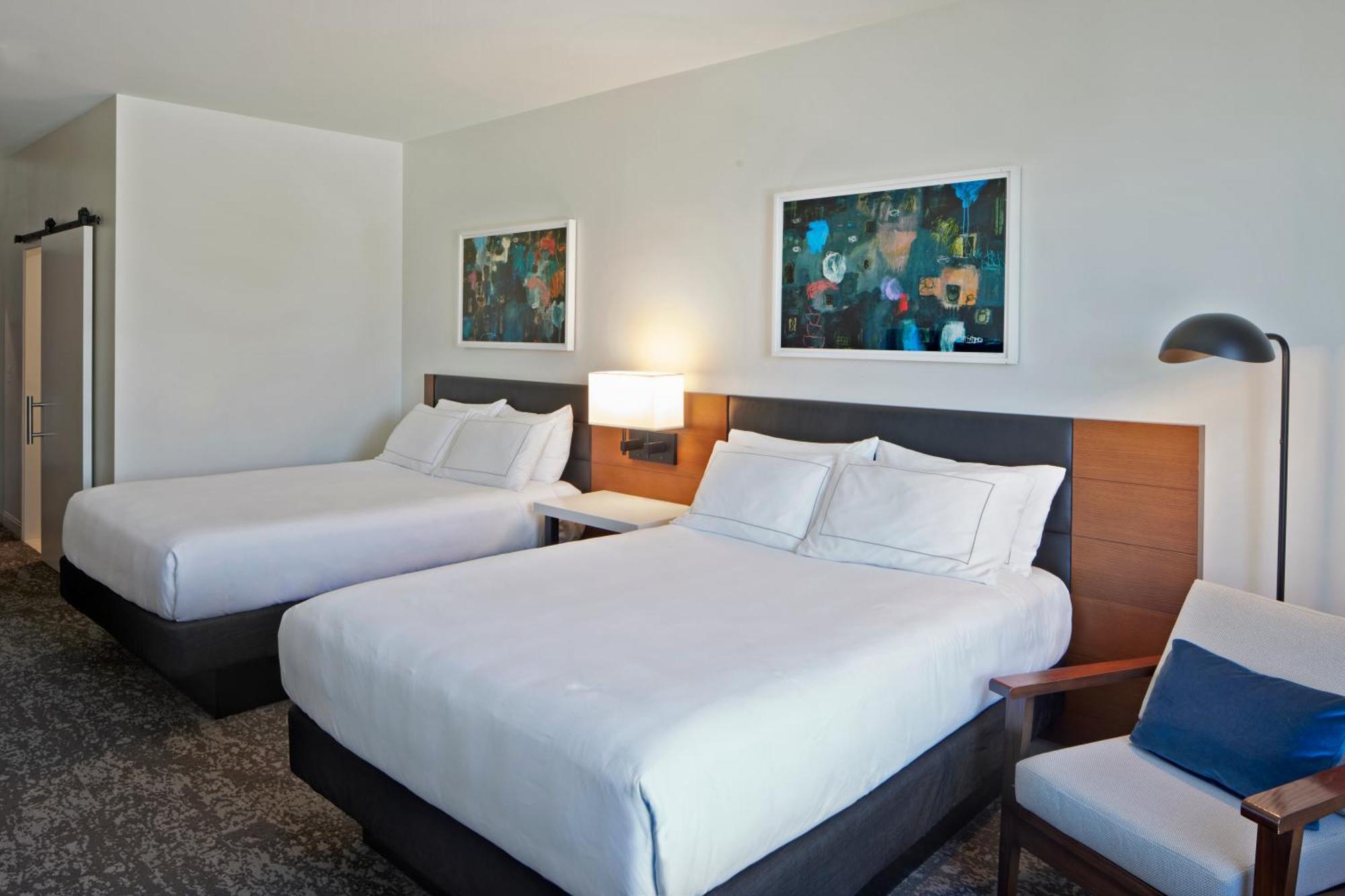 Tapestry By Hilton The Fort Sutter Hotel Sacramento, Ca Exterior photo