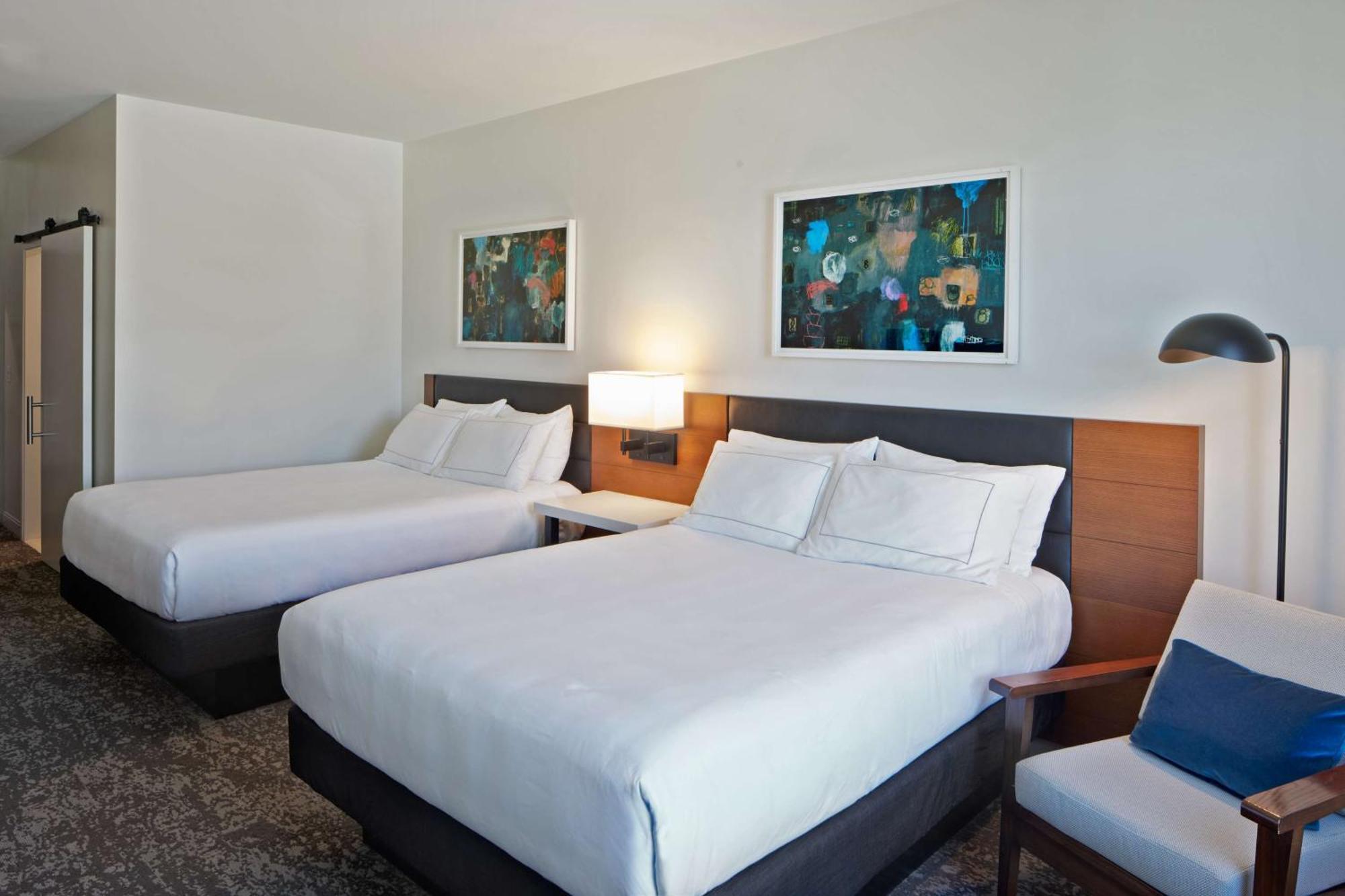 Tapestry By Hilton The Fort Sutter Hotel Sacramento, Ca Exterior photo